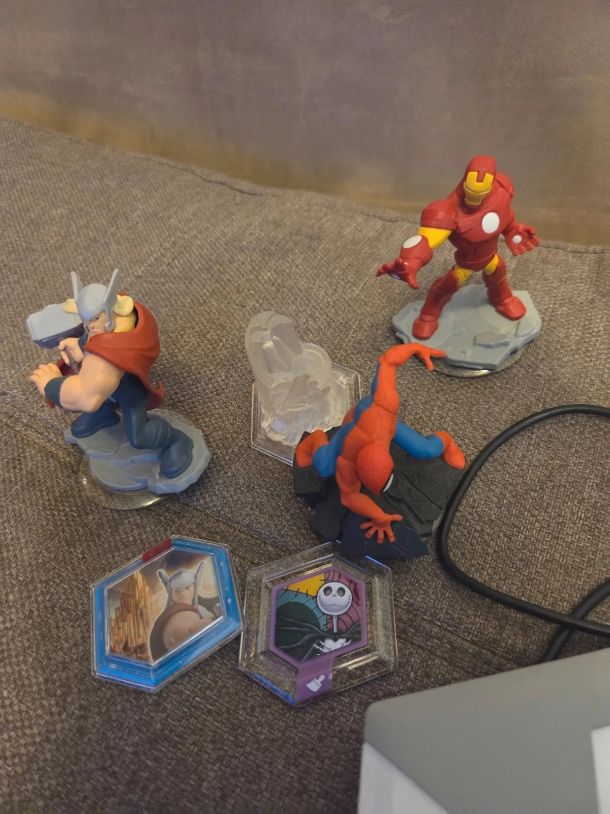 ❤️3 Figurine + power disque + le transparent + le plateau Disney Infinity 2.0 – photo 2